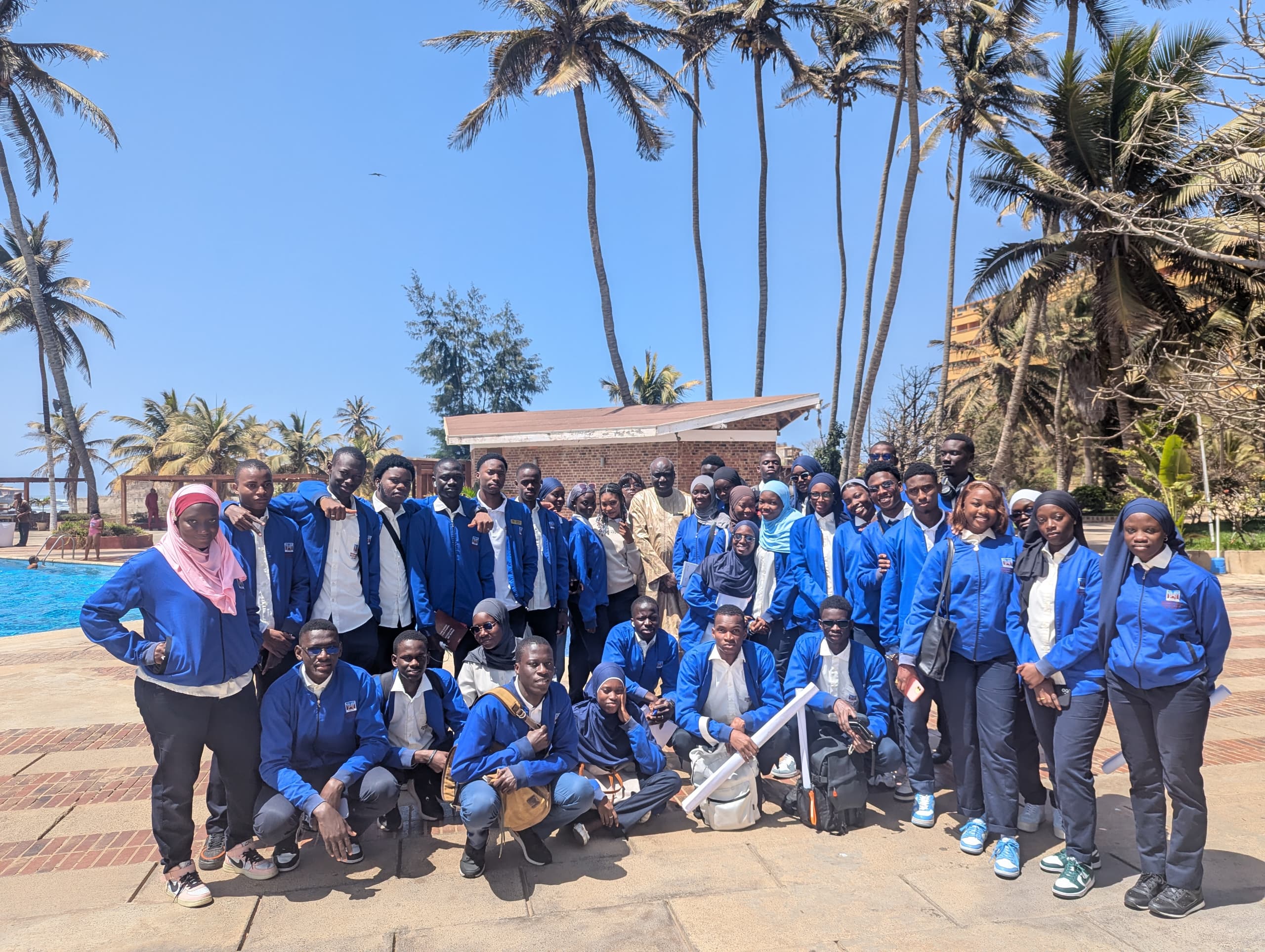 Membres du club CUAA UAM en réunion de travail